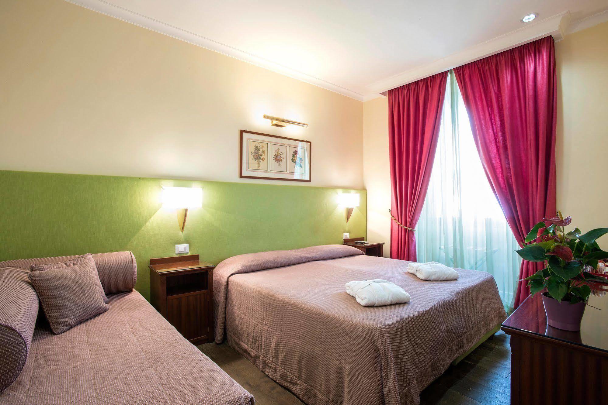 ローマ I Giardini Del Quirinale Bed & Breakfast エクステリア 写真